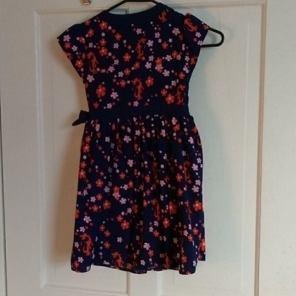 Disney    - Picture 5 of 5